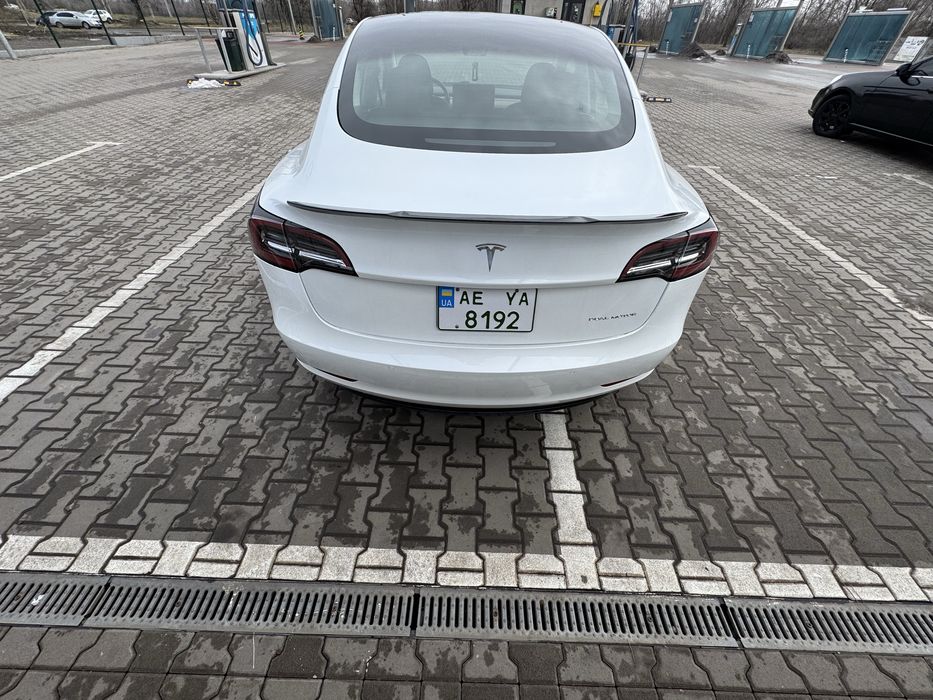 Tesla 2020 Long Range