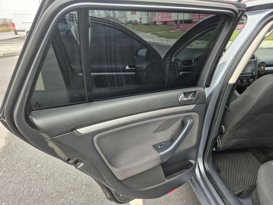 Продам автомобільVW golf 6 2010 рік