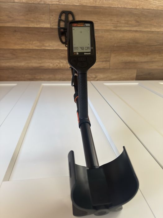 Wykrywacz metali Quest X5 iD maxx