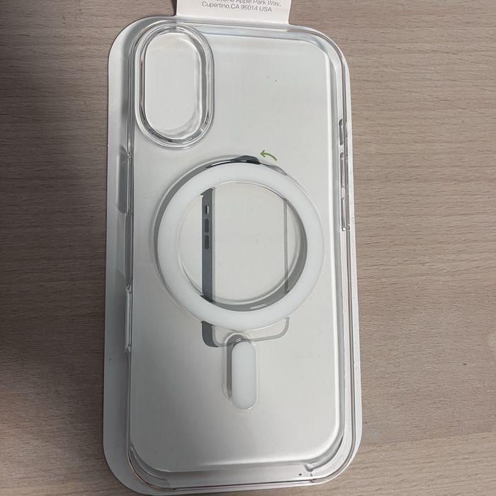 чехол на iphone 17 , iphone 14 pro