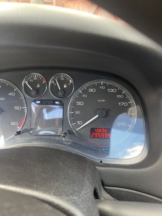 Продається автомобіль Peugeot 307
