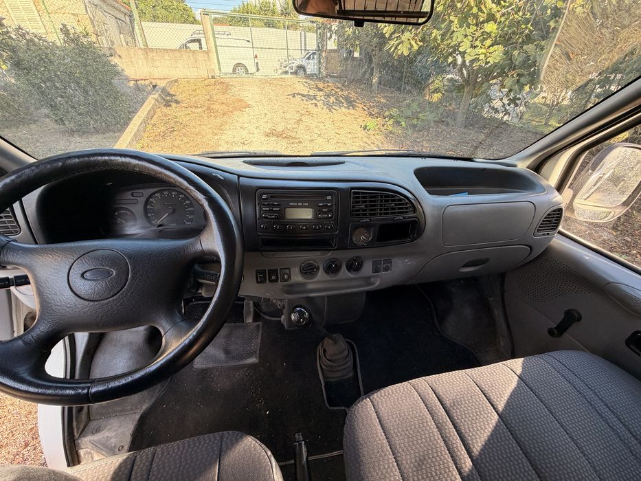 Ford Transit Topliner teto duplo