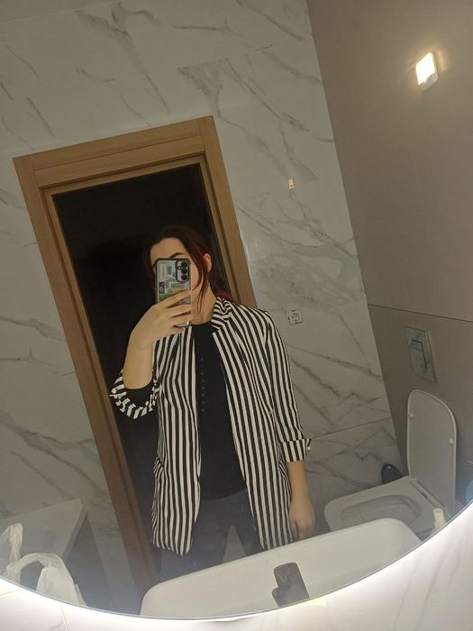 Продам одежду в отличном состоянии