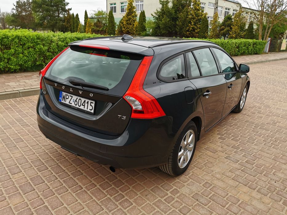 Volvo V60 Bezwypadkowy Zadbany Po Serwisie