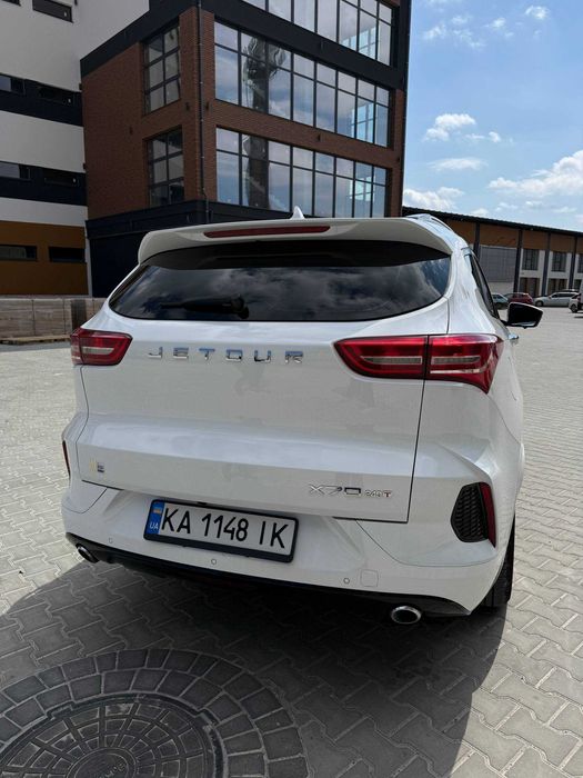 Продам сучасний автомобіль Jetour X70 2022