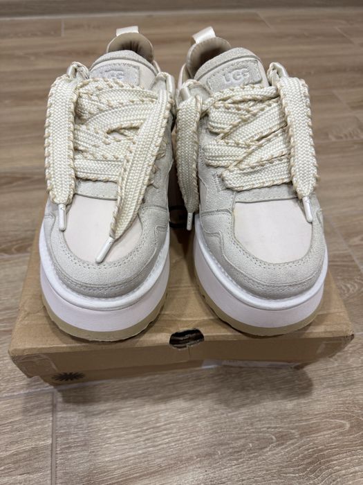 Кросівки жіночі Ugg весна-осінь