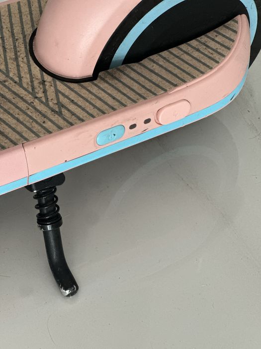 Электросамокат Ninebot Kids  C2 Lite в розовом цвете