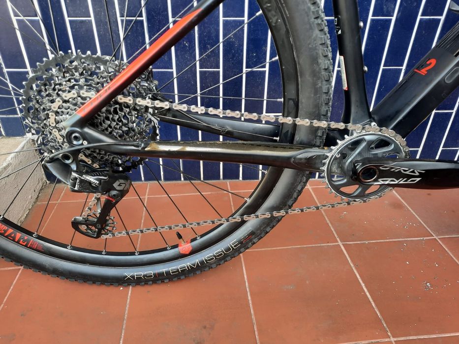 Btt cube carbono m 29 12x1v