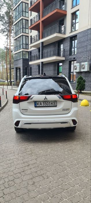 Mitsubishi Outlander PHEV 2018р.