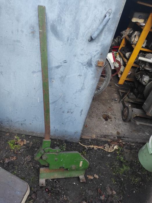 Duża gilotyna polecam