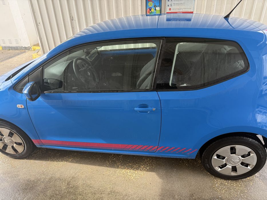 Volkswagen Up 2015