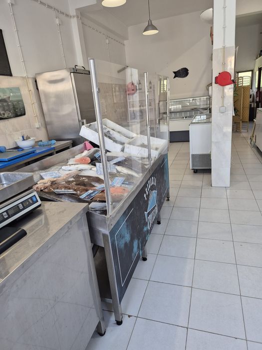 Loja Mem Martins trespasse