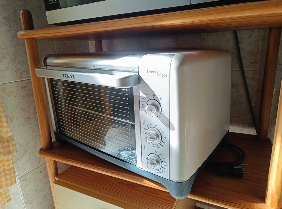 Mini forno Tefal a funcionar bem