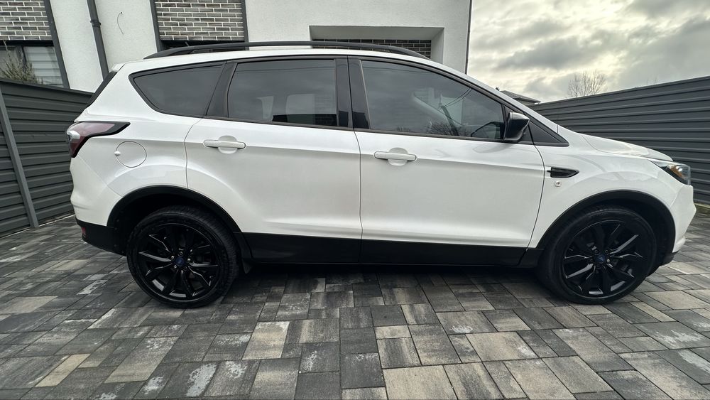 Продам Ford Escape SE