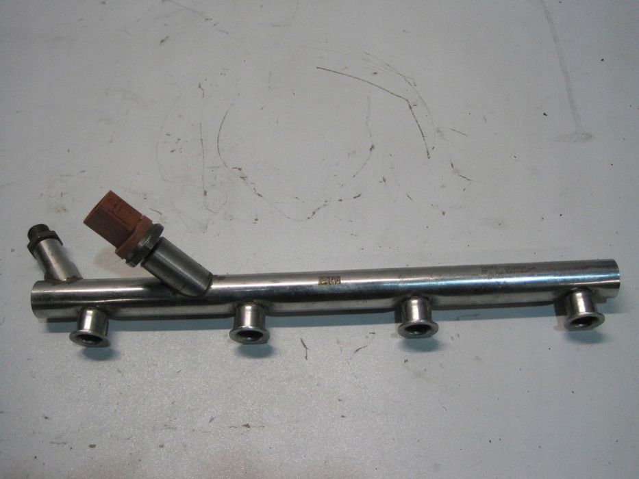 Listwa wtryskowa VW AUDI SEAT SKODA 079133316BE