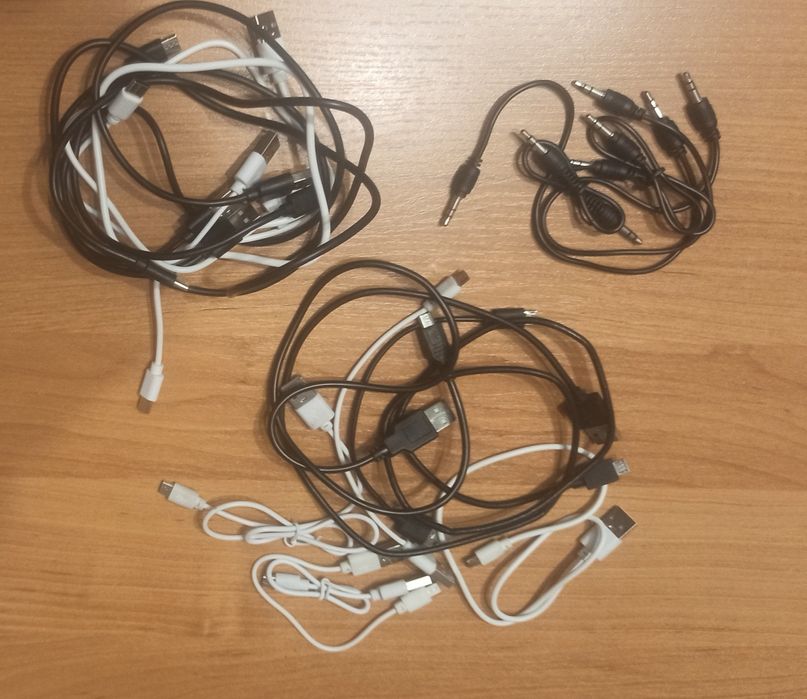 kabelek do ładowania telefonu USB-C , micro, jack