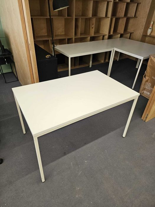 Conjunto de 4 mesas de design