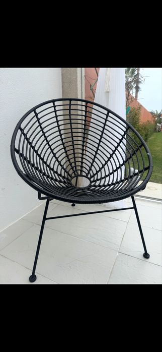 2 Cadeirões da loja Area