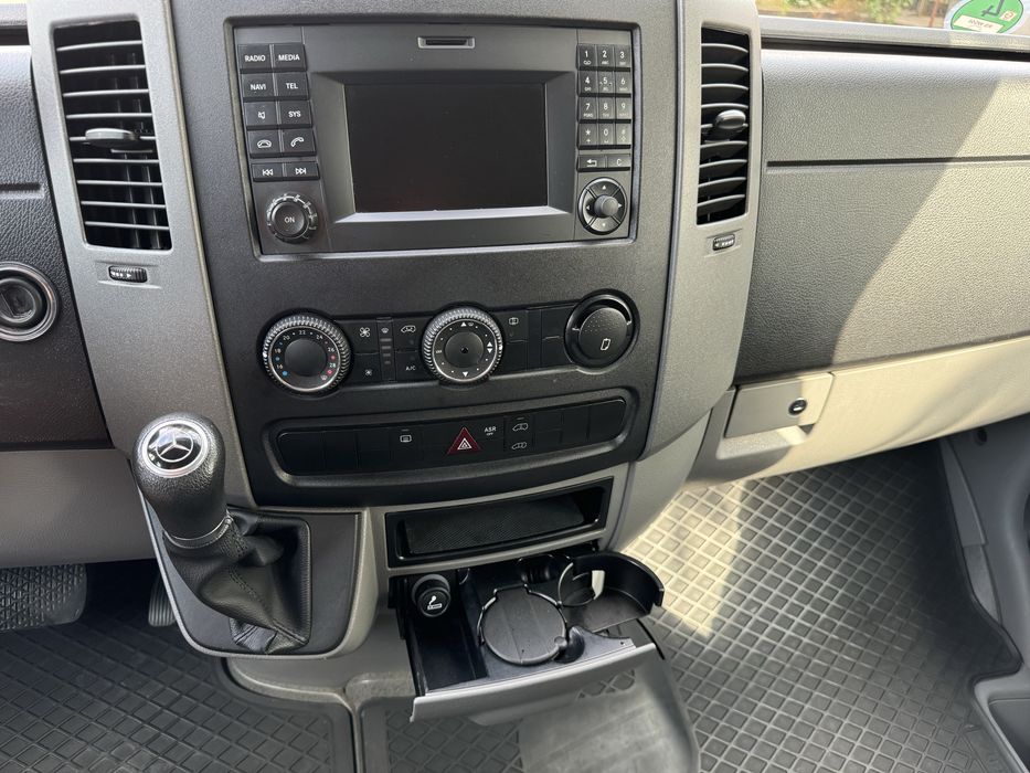 Мерседес Спринтер 216 , 2017.