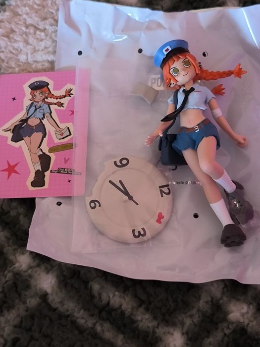 Figura Peach Riot Rush Hour Gigi Mail Delivery PopMart