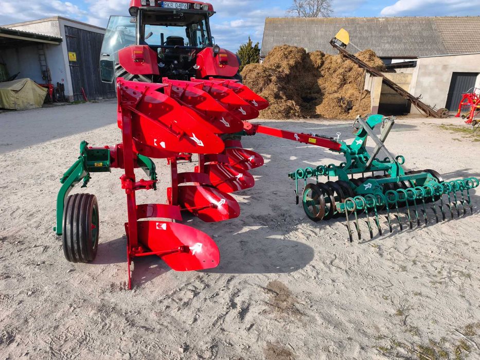 Pług KVERNELAND.  ES 95 Vario  z parkomat S