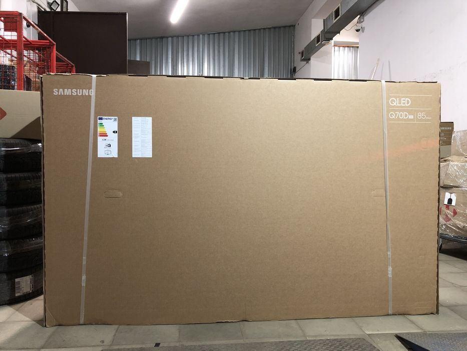Телевізор Samsung QLED QE-85Q70D, 75Q70D, 65Q70D, 55Q70D