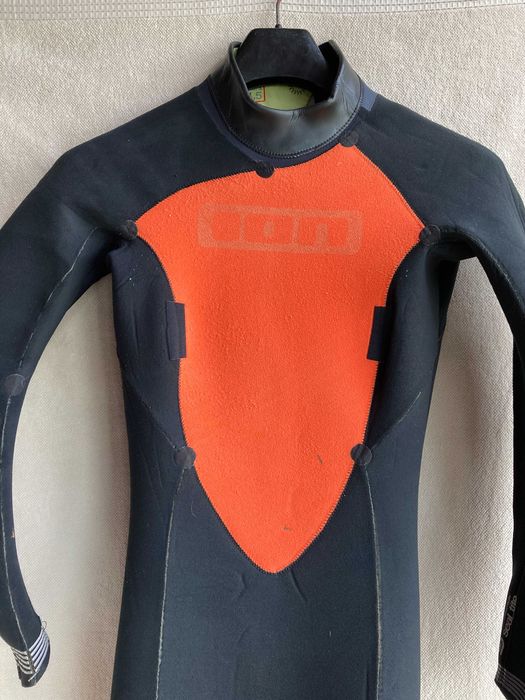 Fato surf  ION Mulher (38)