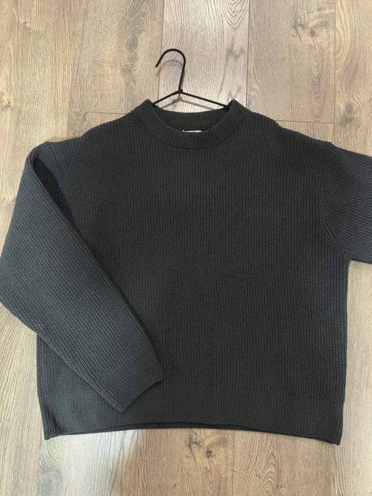 Светр  ZARA, новий