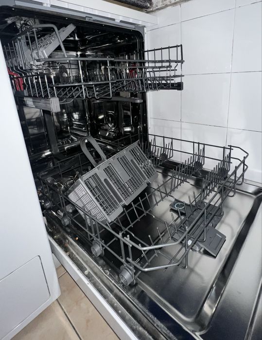 Máquina Lavar Loiça Whirlpool WFE 2B19