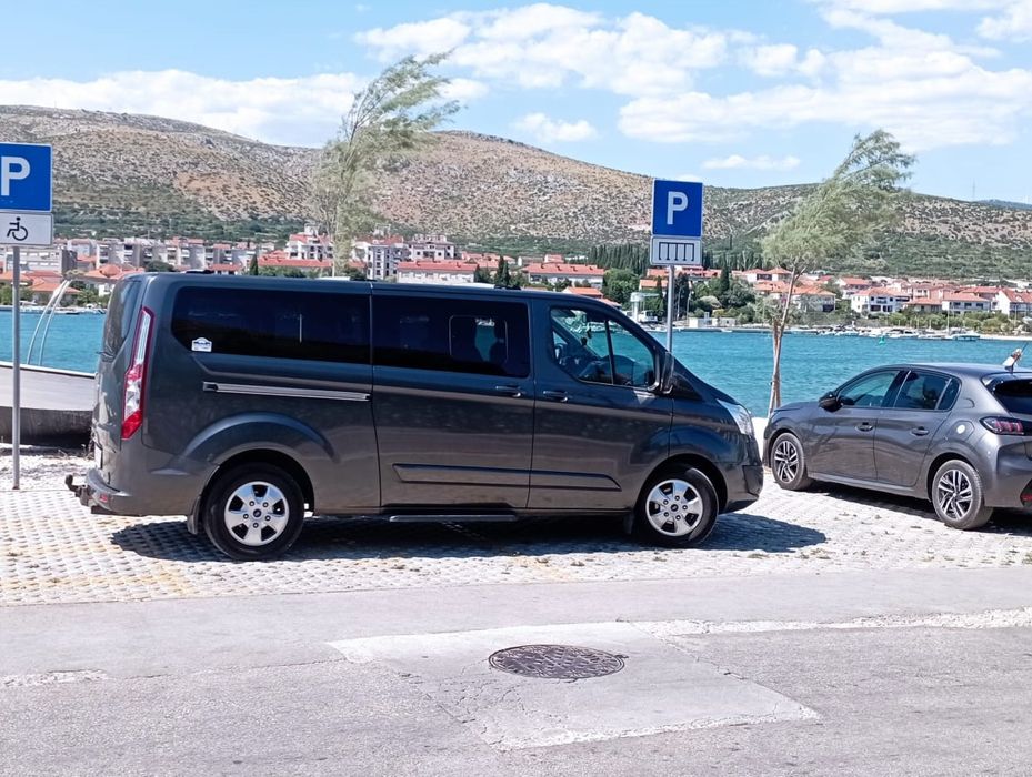 Bus 8-osobowy wynajmę