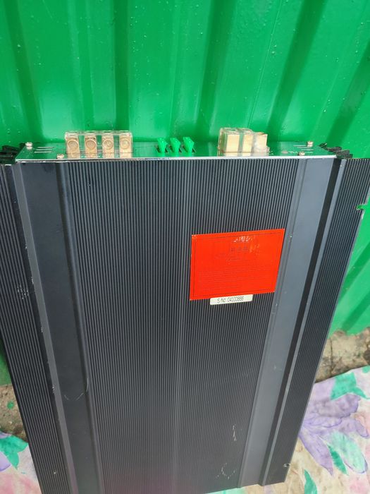 Boschmann wzmacniacz mocy 1800w