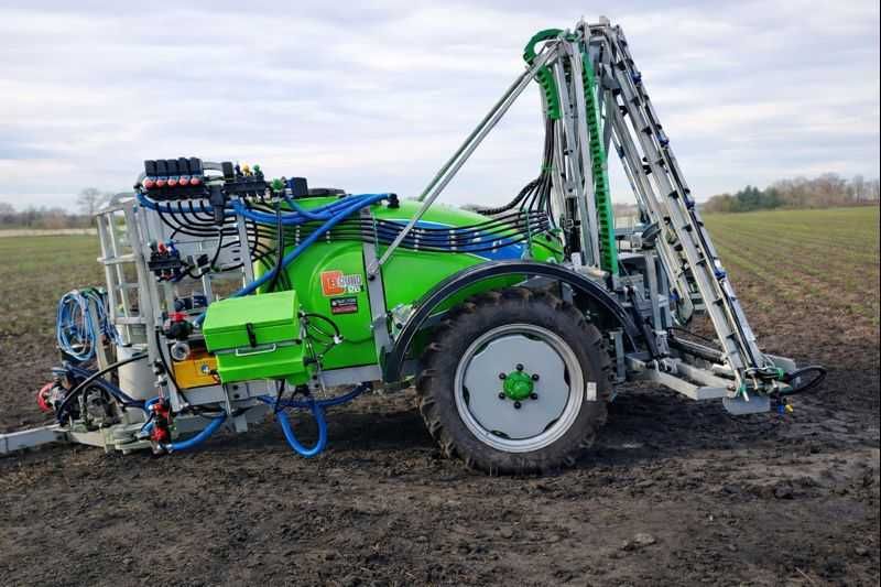 Nowy opryskiwacz ciągany TOLMET BRUNO X – 1000–2500 l hydrauliczny