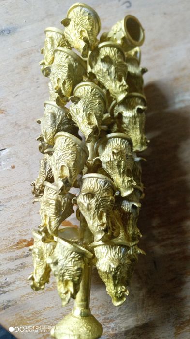 Художнє лиття за виплавлюваними моделями під вакуумом для ювелірів