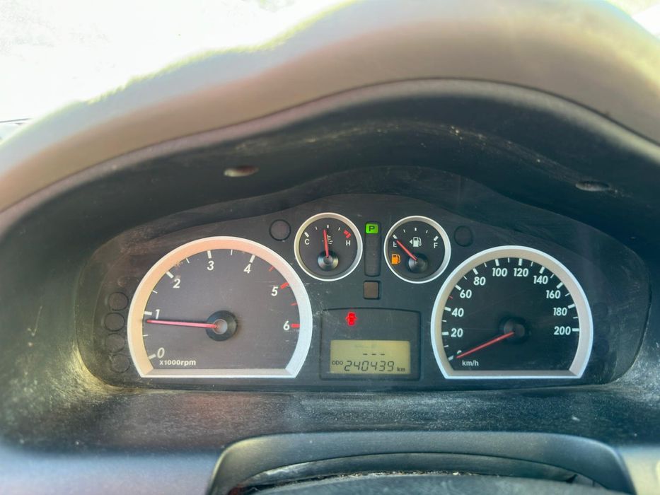 Hyundai Santa Fe 2005 • 2.0 Diesel • Автомат