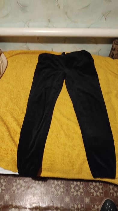 Штани і лосини жіночі S-м