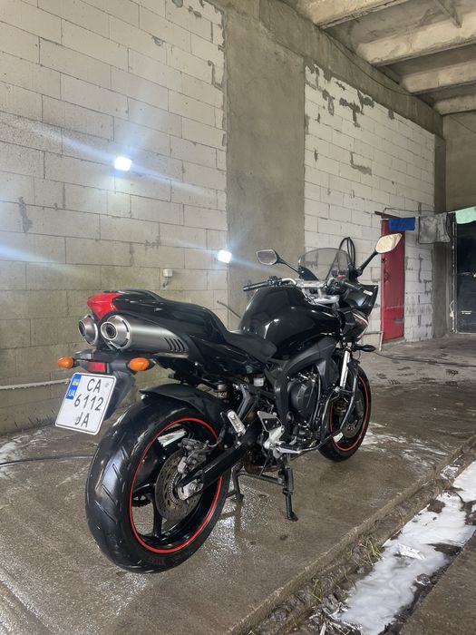 Yamaha FZ6S2