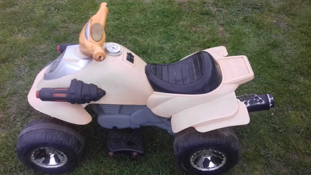 Quad elektryczny dziecięcy, uszkodzony
