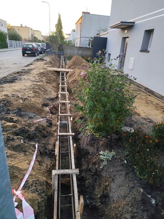 Budowa domu, murowanie, szalowanie , zbrojenie , strop