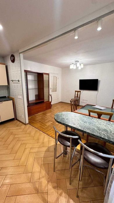 Оренда 4-км. квартири біля Нагорки