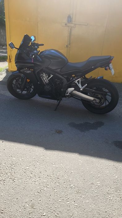 Мотоцикл Honda CBR 650 F