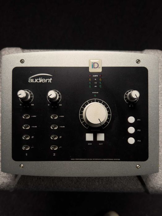 Audient iD22 USB Audio Interface