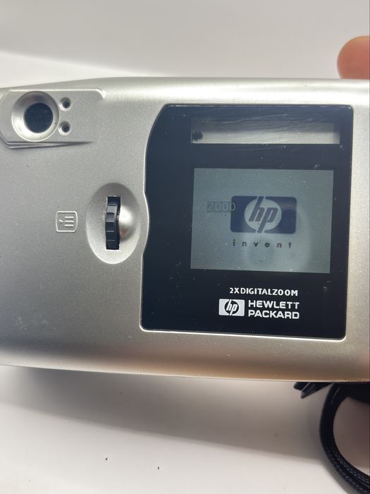 Фотоаппарат цифровий  Hewlett-Packard hp215