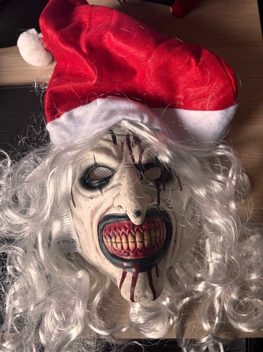 Máscara Terrifier nova