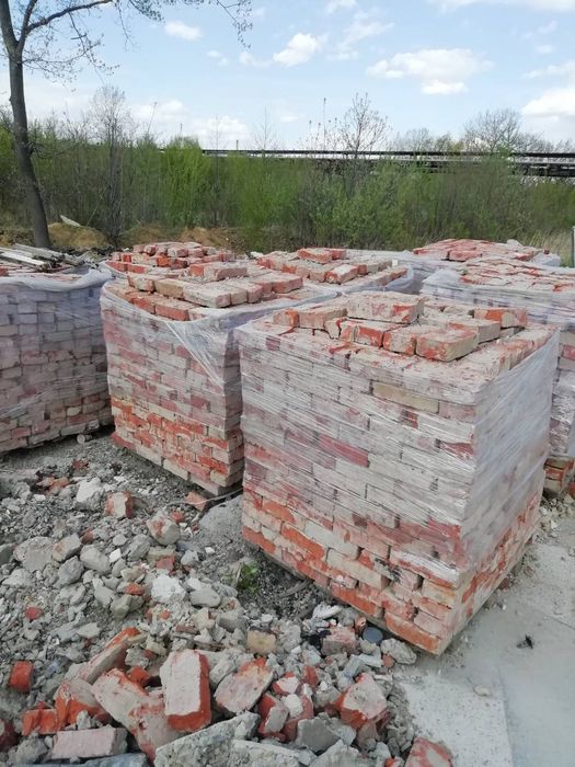 Цегла одинарна повнотіла австрійська польська з клеймом шамотна бруків