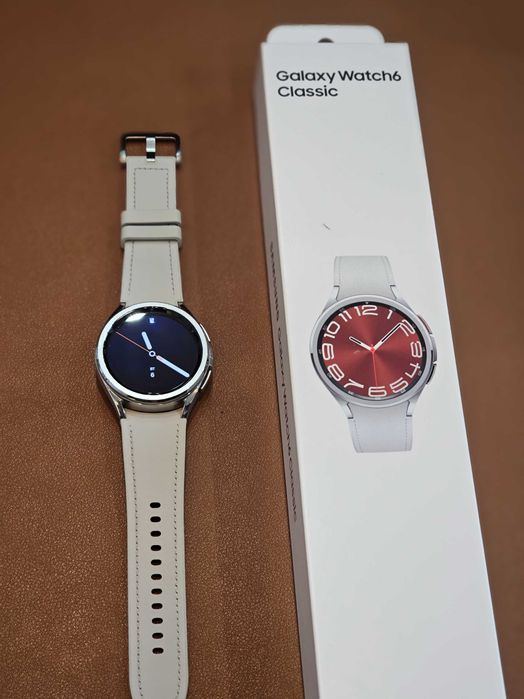 Galaxy Watch 6 Classic 43 мм ідеал стан + бонус
