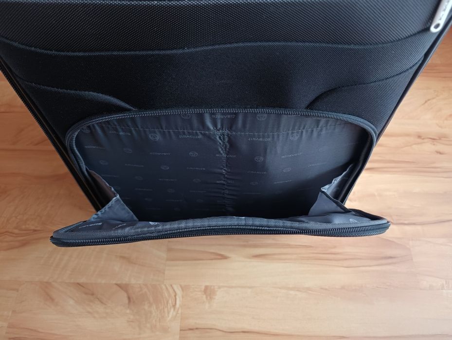 Sprzedam walizkę travelite(nowa)