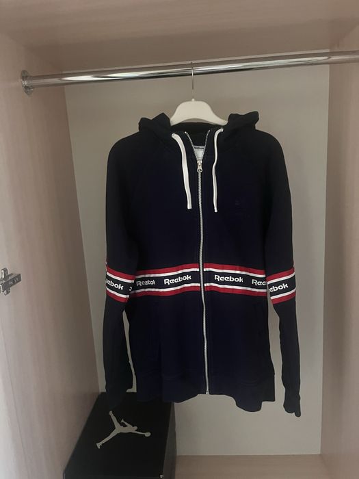 Зипка Reebok, тишка Barbour, лонгDС