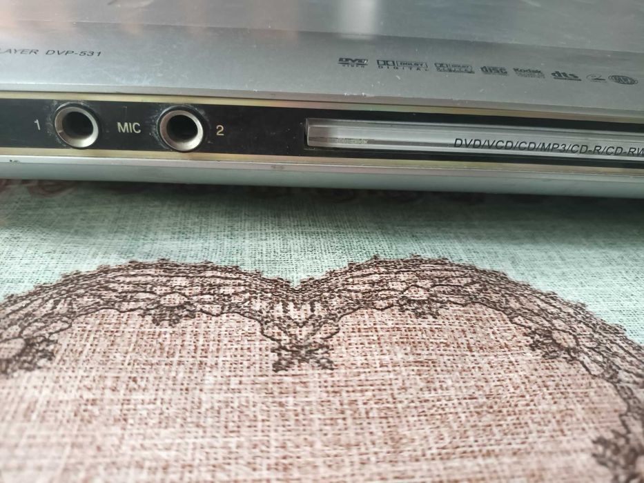 продам DVD плеєр