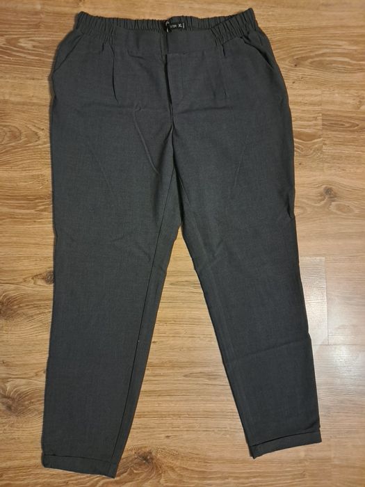Spodnie New Yorker FB Sister XL Nowe bez metki