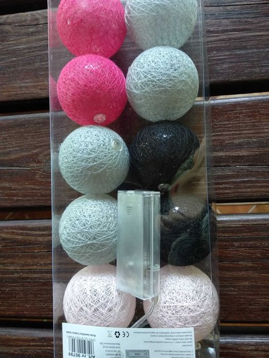 Girlanda świetlna kolorowe kulki